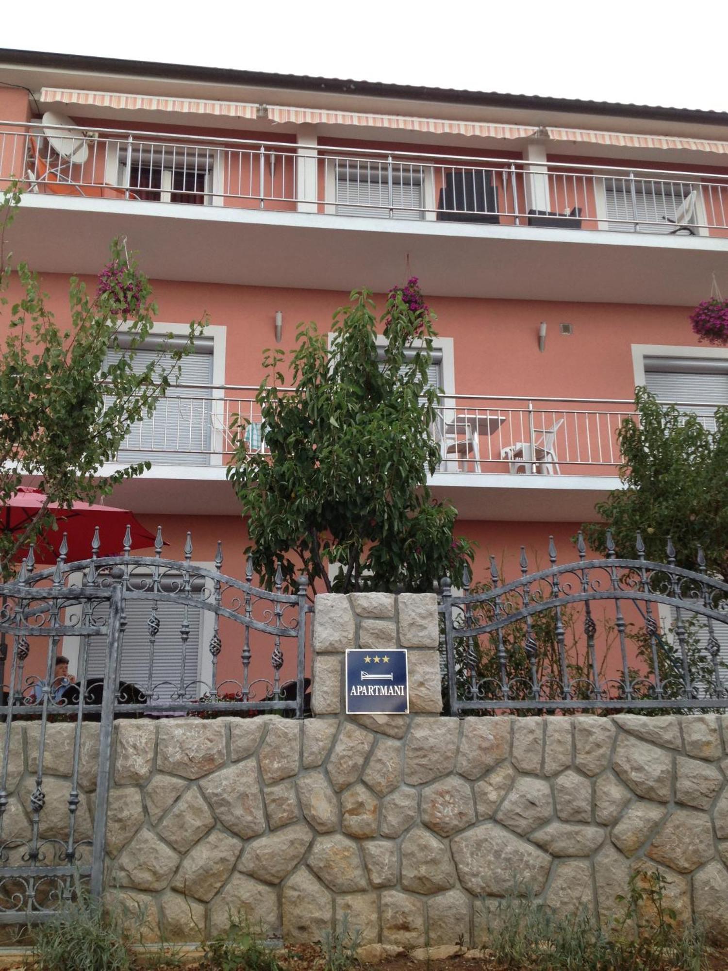 Villa Mirjana Dramalj Exterior foto